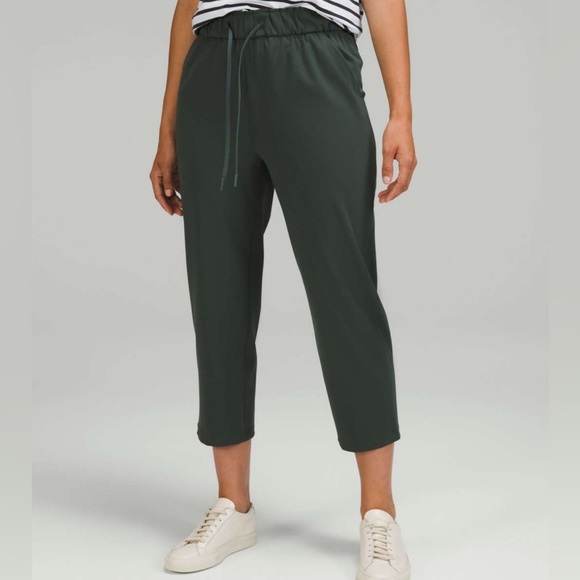 Lululemon Stretch High-Rise Crop 23" Smoked Spruce women’s size 10 - Picture 1 of 8